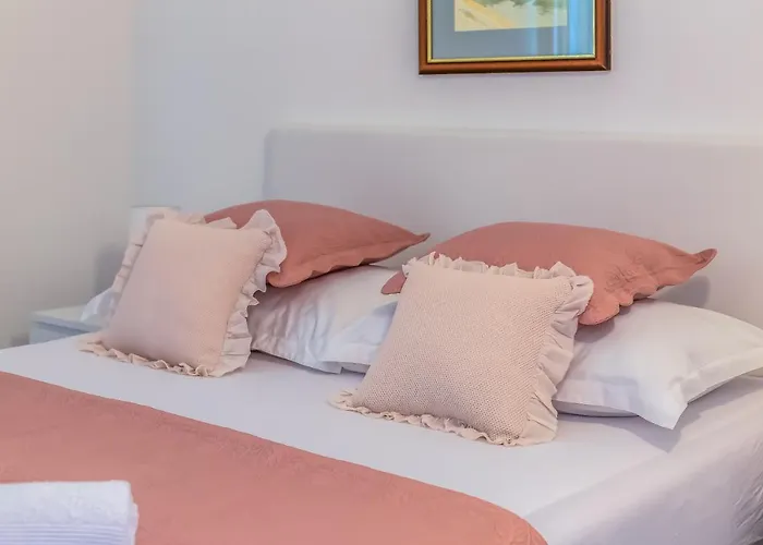 Daniela * מאקרסקה