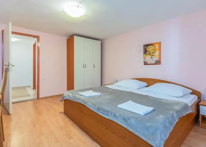 Daniela Apartamento Makarska